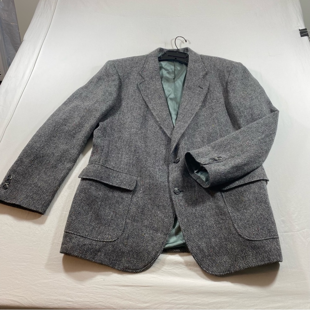 Barrington Wool blazer Men’s 44 L Twill  Pure Wool 2 Button Closure Line…